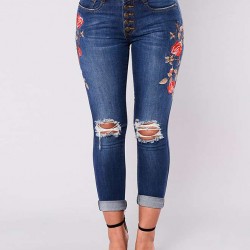 Top Design Embroidery  Ripped Women Jeans 