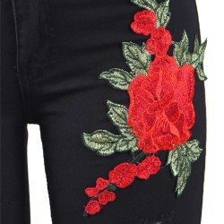 Top Design Embroidery  Ripped Women Jeans 